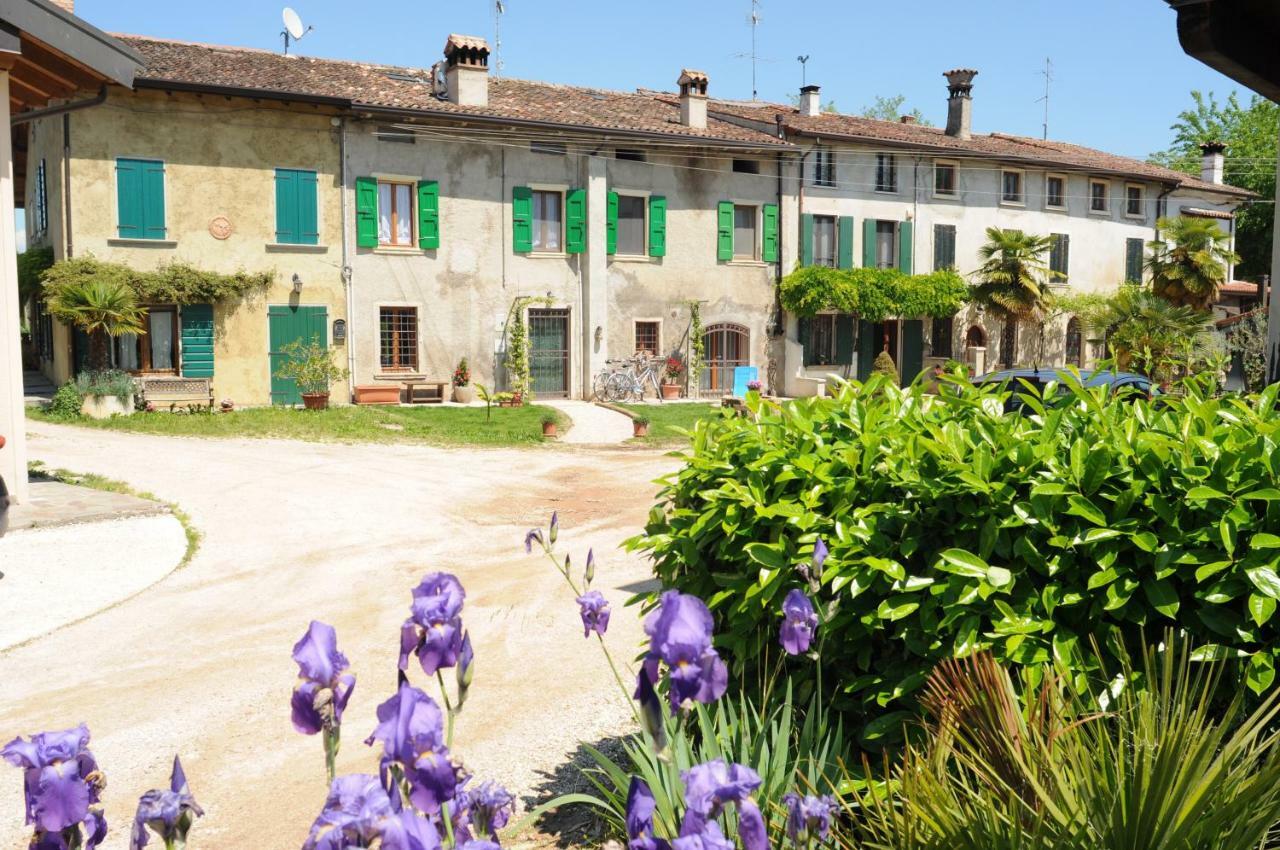 Country Dream Villa Ponti sul Mincio Buitenkant foto