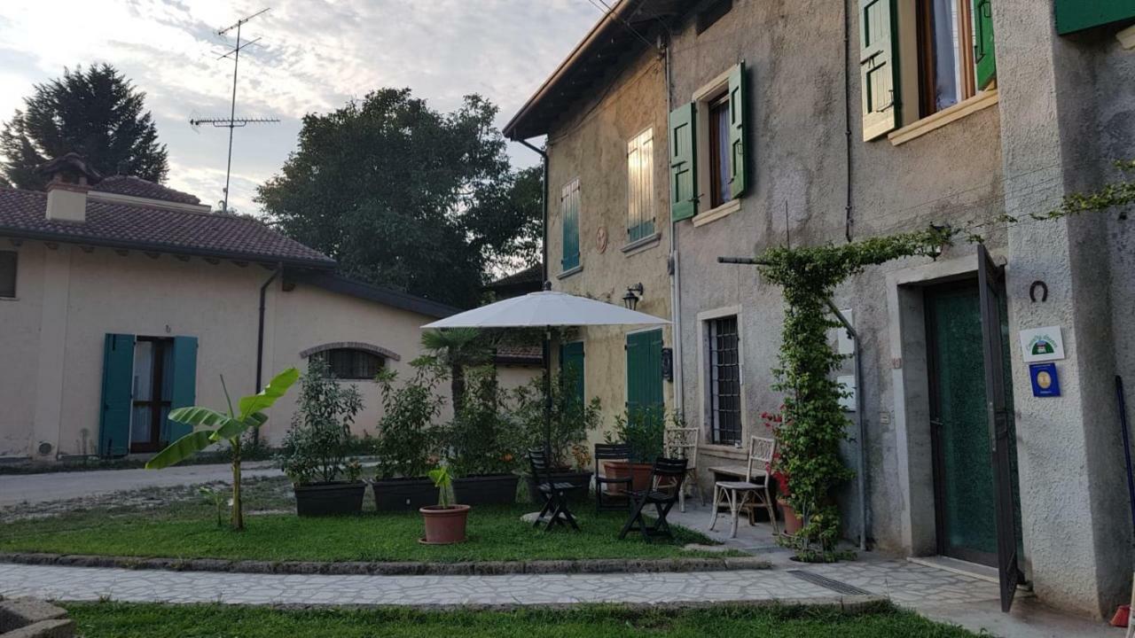 Country Dream Villa Ponti sul Mincio Buitenkant foto